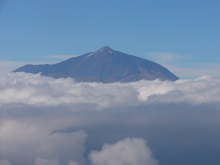 Teide über den Wolken