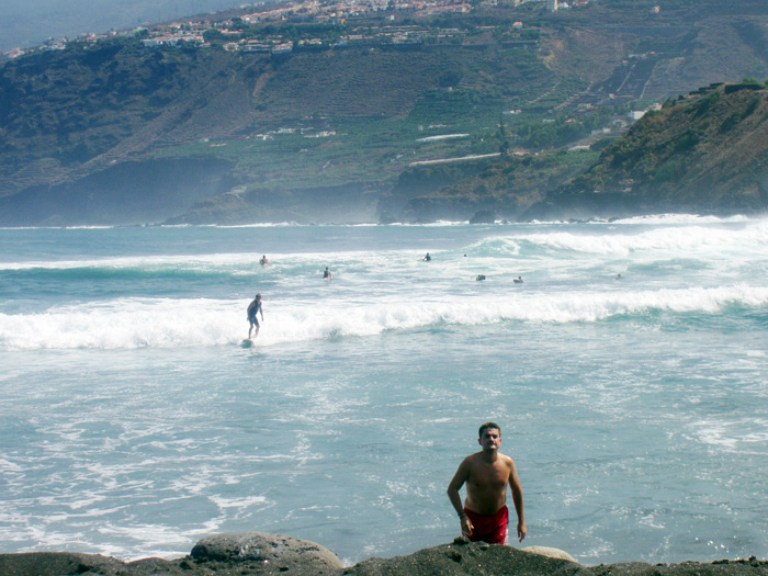 Surfer am Playa Martiánez, Puerto de la Cruz